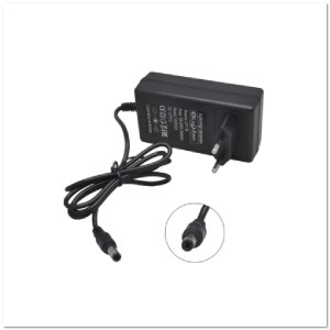 Блок питания 16.8V (2А) разъем 5,5*2,1 LP-118 (автомат-защита от перегрузки) Блок питания 16.8V (2А) разъем 5,5*2,1 LP-118 (автомат-защита от перегрузки)
