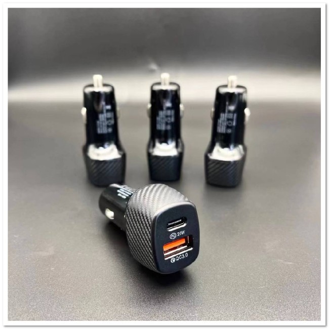 АЗУ YY-C05 с USB+TYPE-C-портами PD38W QC4.0/QC3.0