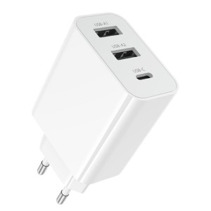 СЗУ BOROFONE BA105A с 2-мя USB + TYPE-C QC3.0 + PD15W
