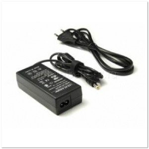 СЗУ для цифровых устройств 15V (2А) разъем 5,5 / 2,5 LP-13
